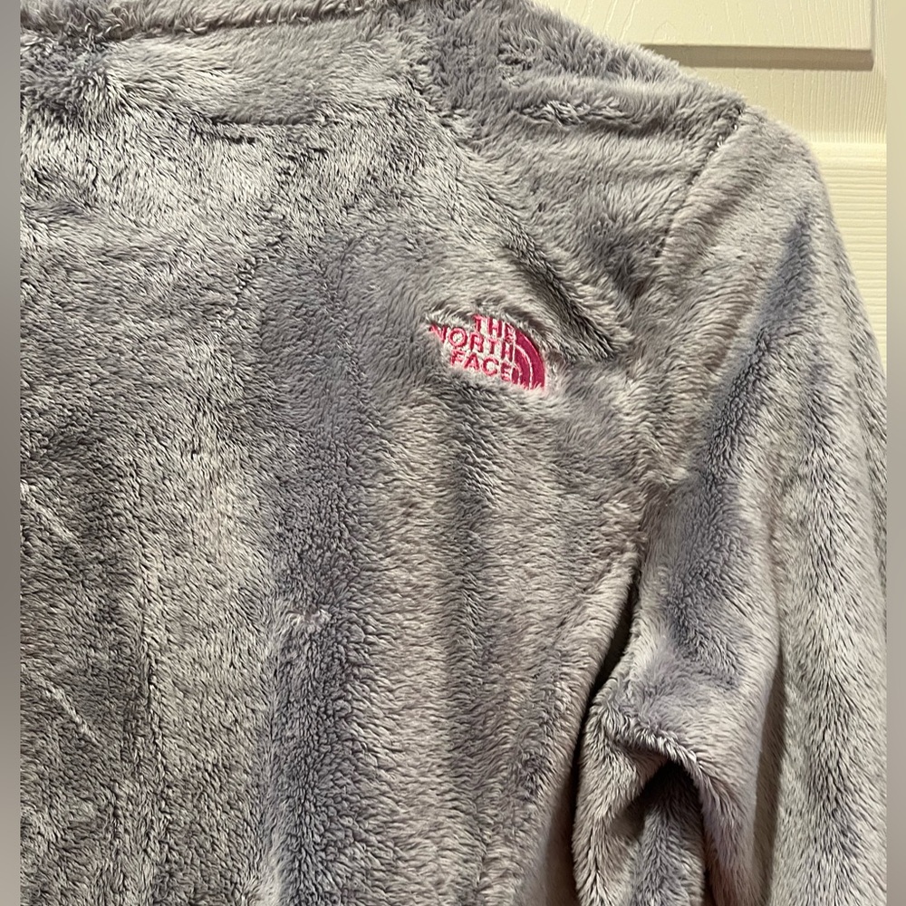 The North Face Osito Women’s Fleece Jacket Breast Cancer Awareness Size S/P - Picture 4 of 9